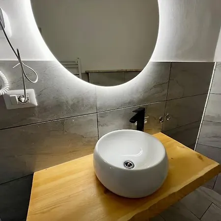 Di Design Con Vista Su Castello - Castle View *